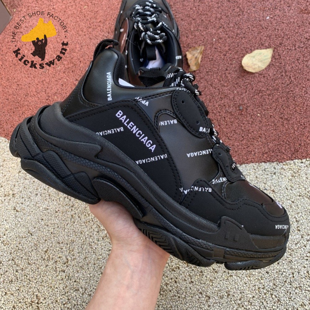 Balenciaga triple s size 2025 34